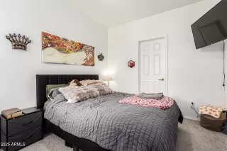 Photo #6: 6926058 Listing