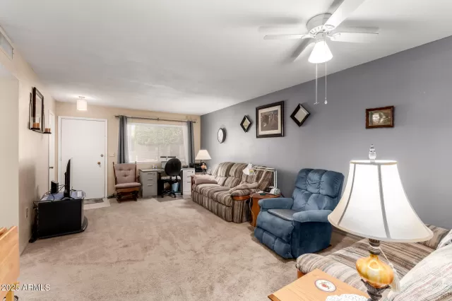 MLS: 6926109 Condo For Sale