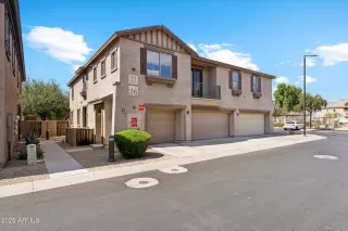 DARAVANTE Condos for Sale Browse active condo listings in DARAVANTE