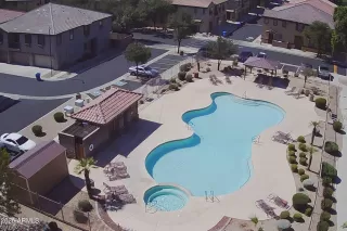 Photo #2: 6926285 Listing 