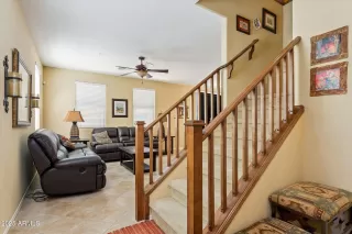 Photo #5: 6926285 Listing 