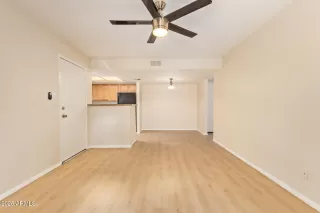 Photo #6: 6926494 Listing 