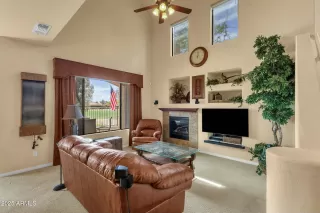 Photo #4: 6926635 Listing 