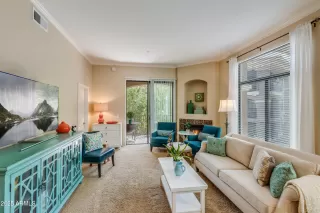 More Details about MLS # 6926696 : 11640 N TATUM BOULEVARD#2063