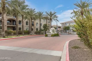 Photo #3: 6926696 Listing