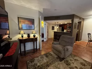 Photo #2: 6926720 Listing 