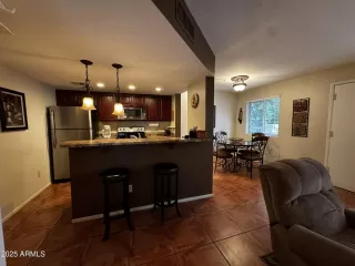 Photo #4: 6926720 Listing 