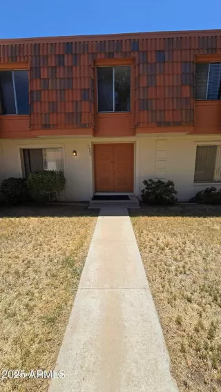 Photo #1: 6926733 Listing