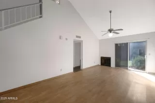 Photo #4: 6926820 Listing 