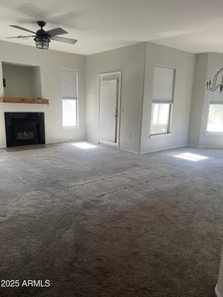 Photo #1: 6926824 Listing