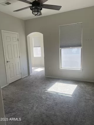 Photo #4: 6926824 Listing