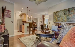 Photo #1: 6926954 Listing 