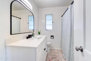 Photo #6: 6927046 Listing 