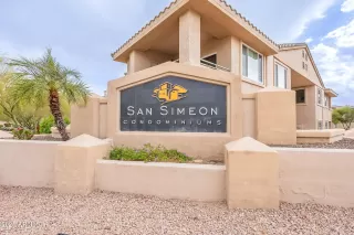 Photo #2: 6927051 Listing 