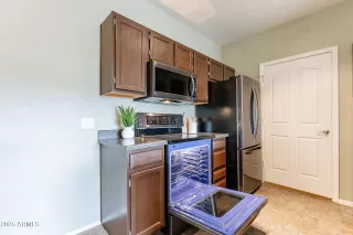 Photo #5: 6927051 Listing 