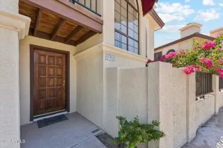 Photo #2: 6927066 Listing 