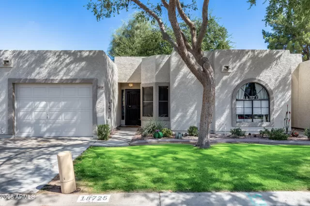 MLS: 6927121 Condo For Sale