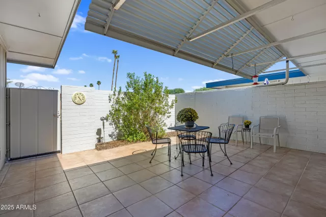 MLS: 6927173 Condo For Sale