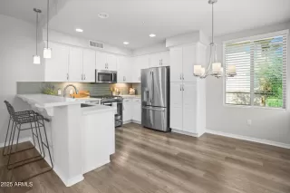 Photo #3: 6927391 Listing 