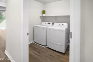 Photo #5: 6927391 Listing 