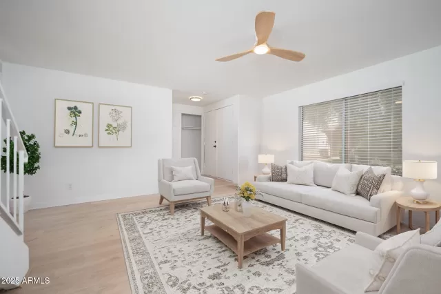 MLS: 6927711 Condo For Sale