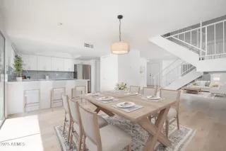 Photo #3: 6927711 Listing 