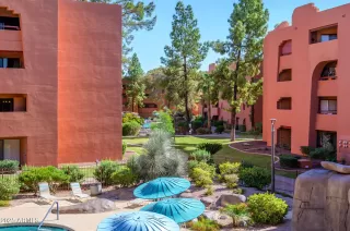 Photo #3: 6927938 Listing 