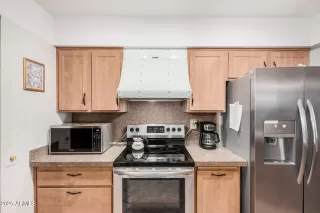 Photo #1: 6927972 Listing