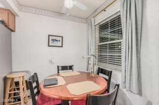 Photo #4: 6927972 Listing