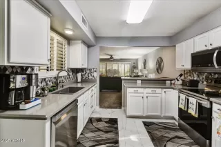 Photo #1: 6928055 Listing