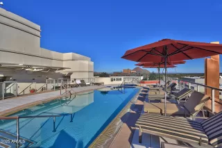 Photo #2: 6928170 Listing 