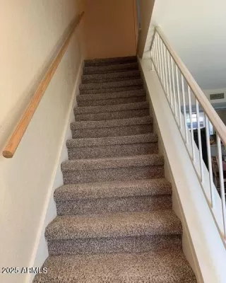 Photo #3: 6928215 Listing