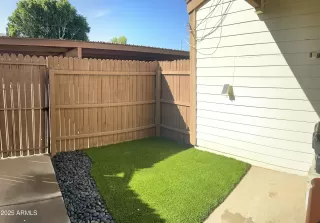 Photo #5: 6928215 Listing