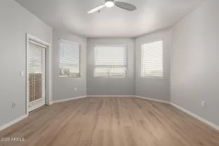 Photo #6: 6928430 Listing 