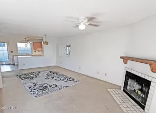 Photo #4: 6928705 Listing 