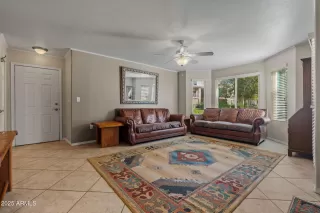 Photo #2: 6928837 Listing 