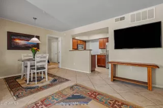 Photo #3: 6928837 Listing 