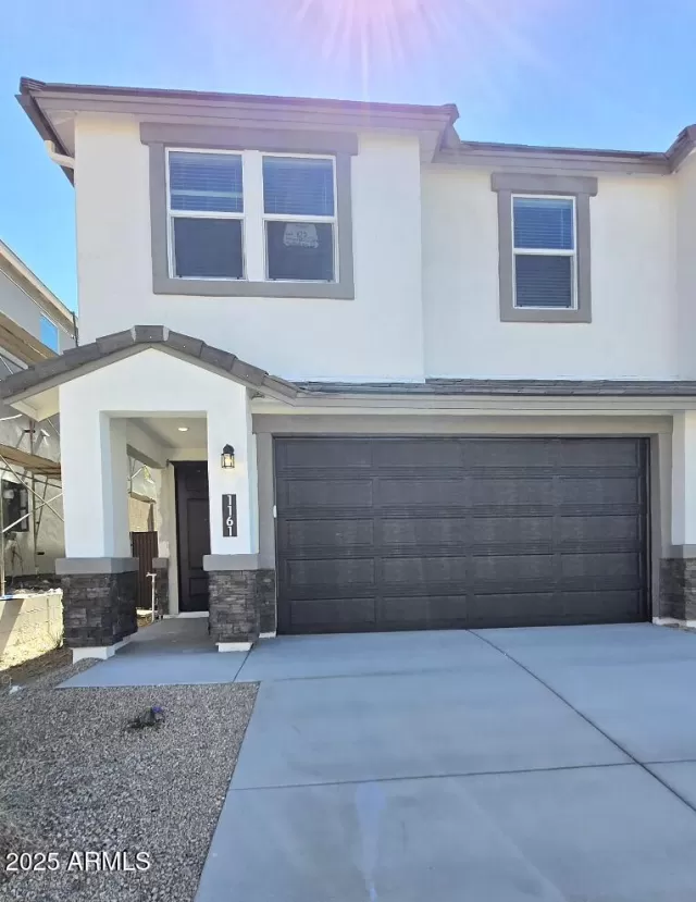 MLS: 6928840 Condo For Sale