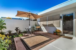 Photo #2: 6928955 Listing