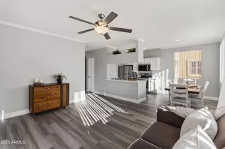 Photo #1: 6929041 Listing