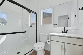 Photo #6: 6929051 Listing 