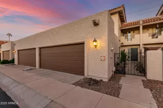 Photo #1: 6929135 Listing 