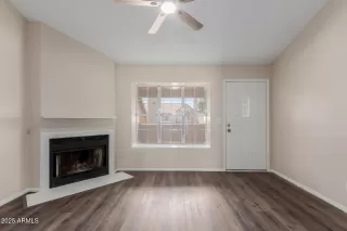 Photo #6: 6929155 Listing 