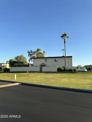 Photo #4: 6929226 Listing 