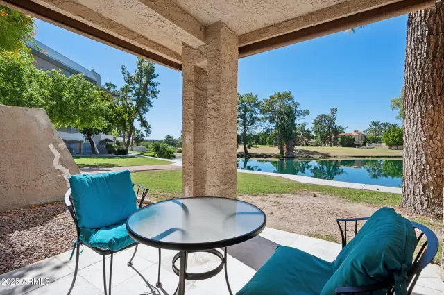 MLS: 6929416 Condo For Sale