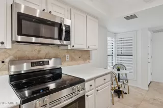 Photo #4: 6929416 Listing 