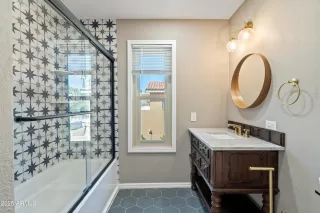 Photo #2: 6929463 Listing 