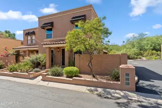 Photo #6: 6929463 Listing 