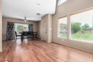 Photo #4: 6929585 Listing 