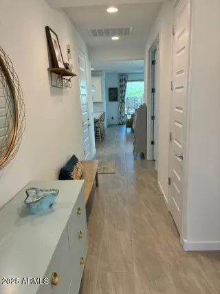 Photo #1: 6929855 Listing 